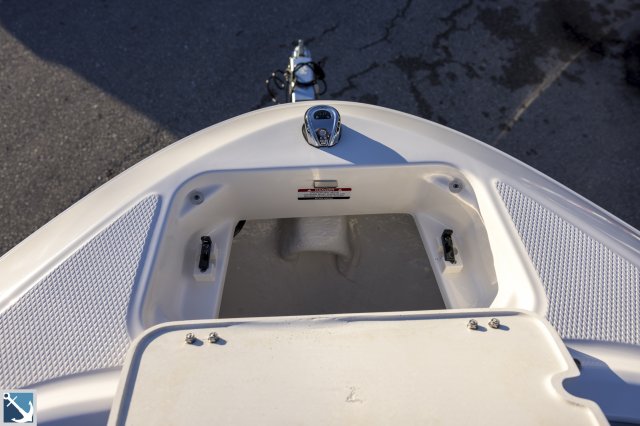 New 2024 Chaparral 21 SSi OB  Boat for sale